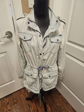 Max Jeans Light Blue Denim Utility Jacket